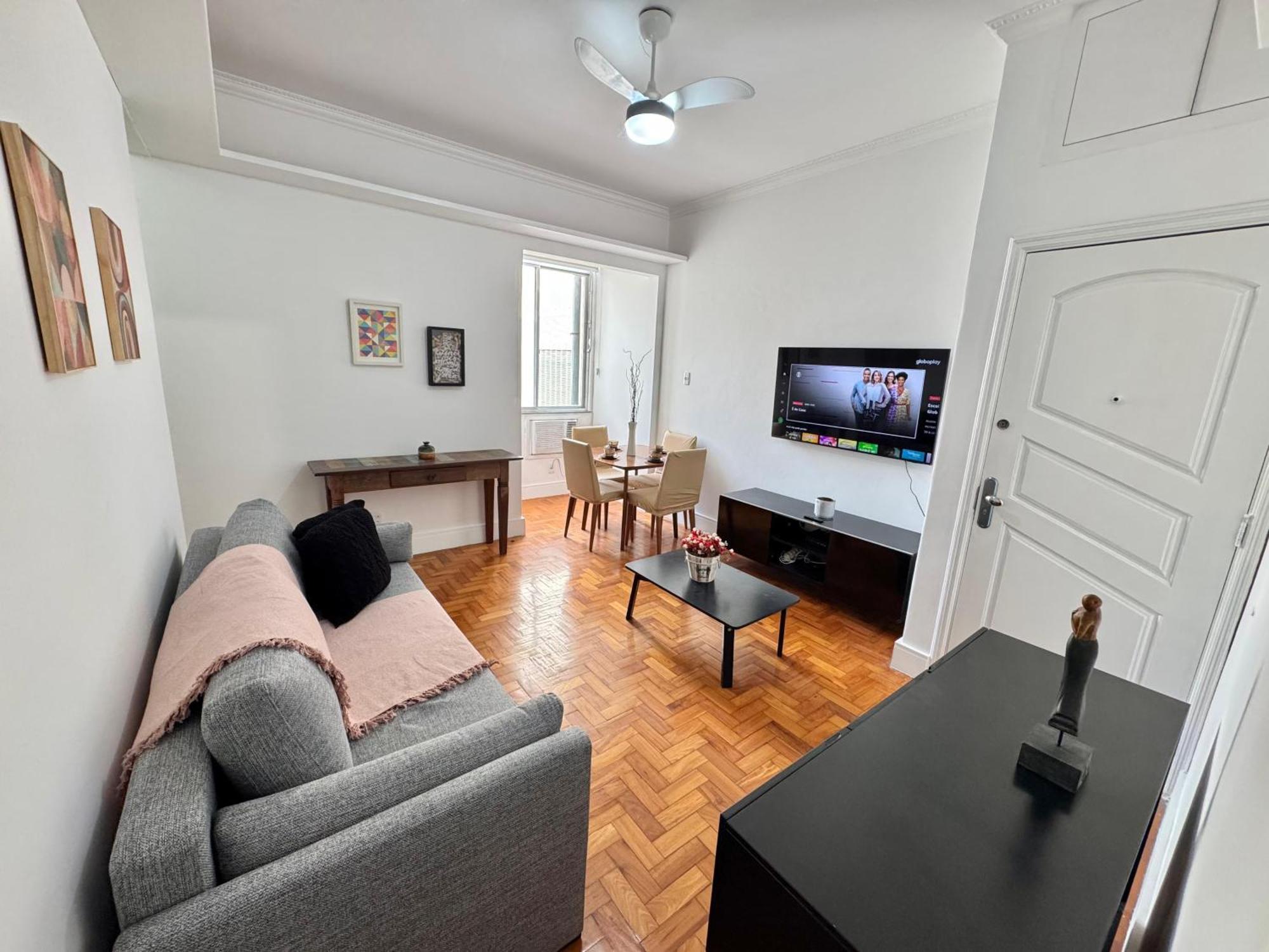 Lindo 50 Metros Da J.n. 44-503 Apartamento