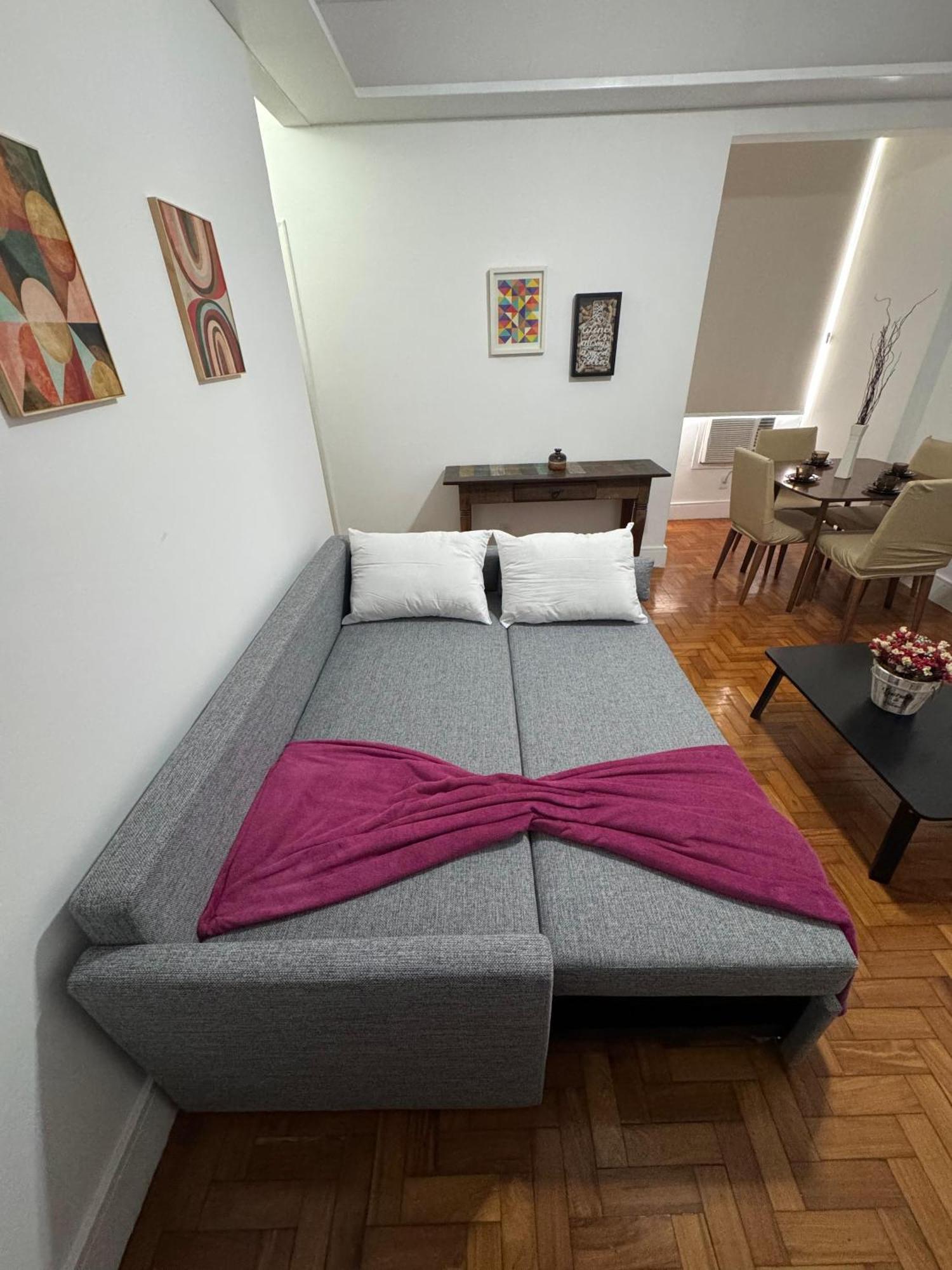 Apartamento Lindo 50 Metros Da J.n. 44-503 Rio de Janeiro