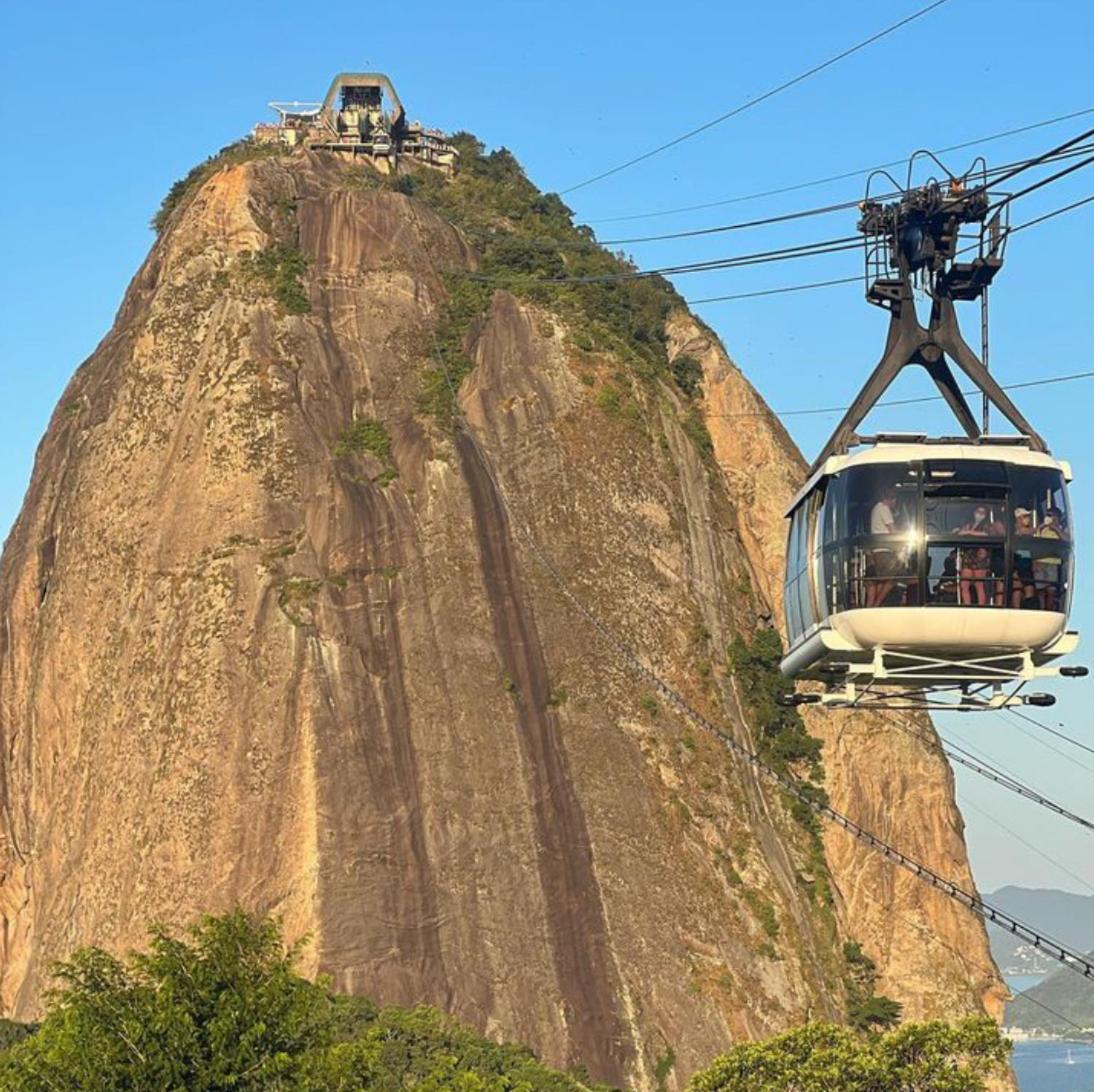 Lindo 50 Metros Da J.n. 44-503 * Rio de Janeiro