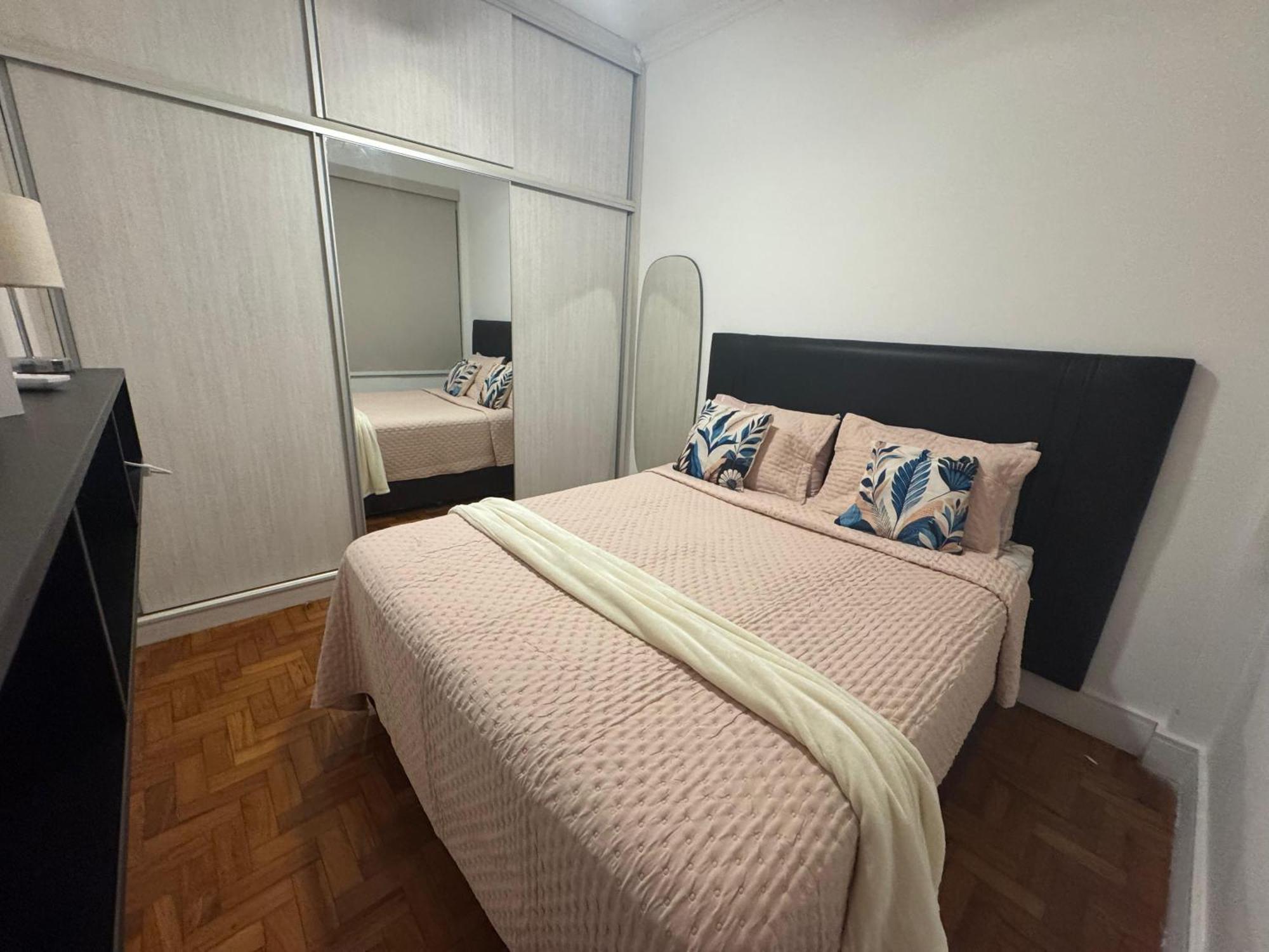 Apartamento Lindo 50 Metros Da J.n. 44-503